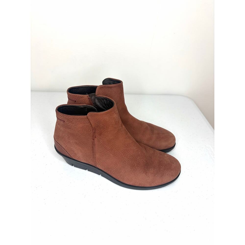 ECCO Women’s Skyler Wedge Bootie EU 39/US 8.5 Brown Textured Leather Side Zipper
